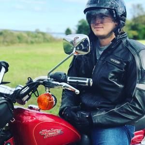 Meet your Posher, Cj